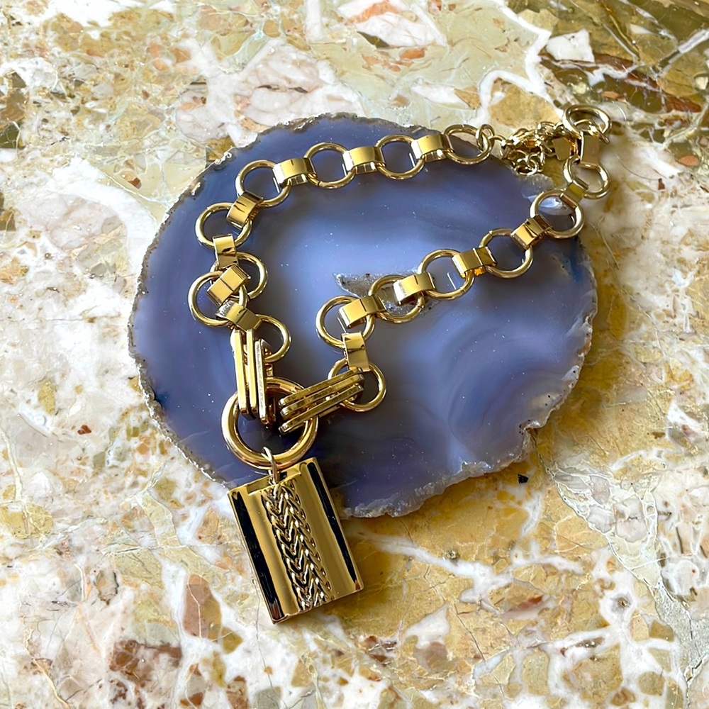 Dannijo signed Elisa Goldtone Pendant Statement Necklace Rachel Zoe Box Of Style